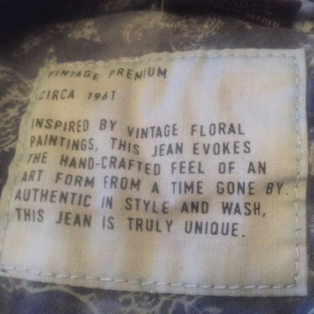 Torrid vintage premium embroidered jeans - Picture 6 of 6